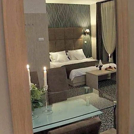 Hotel Vis A Vis Oleśnica